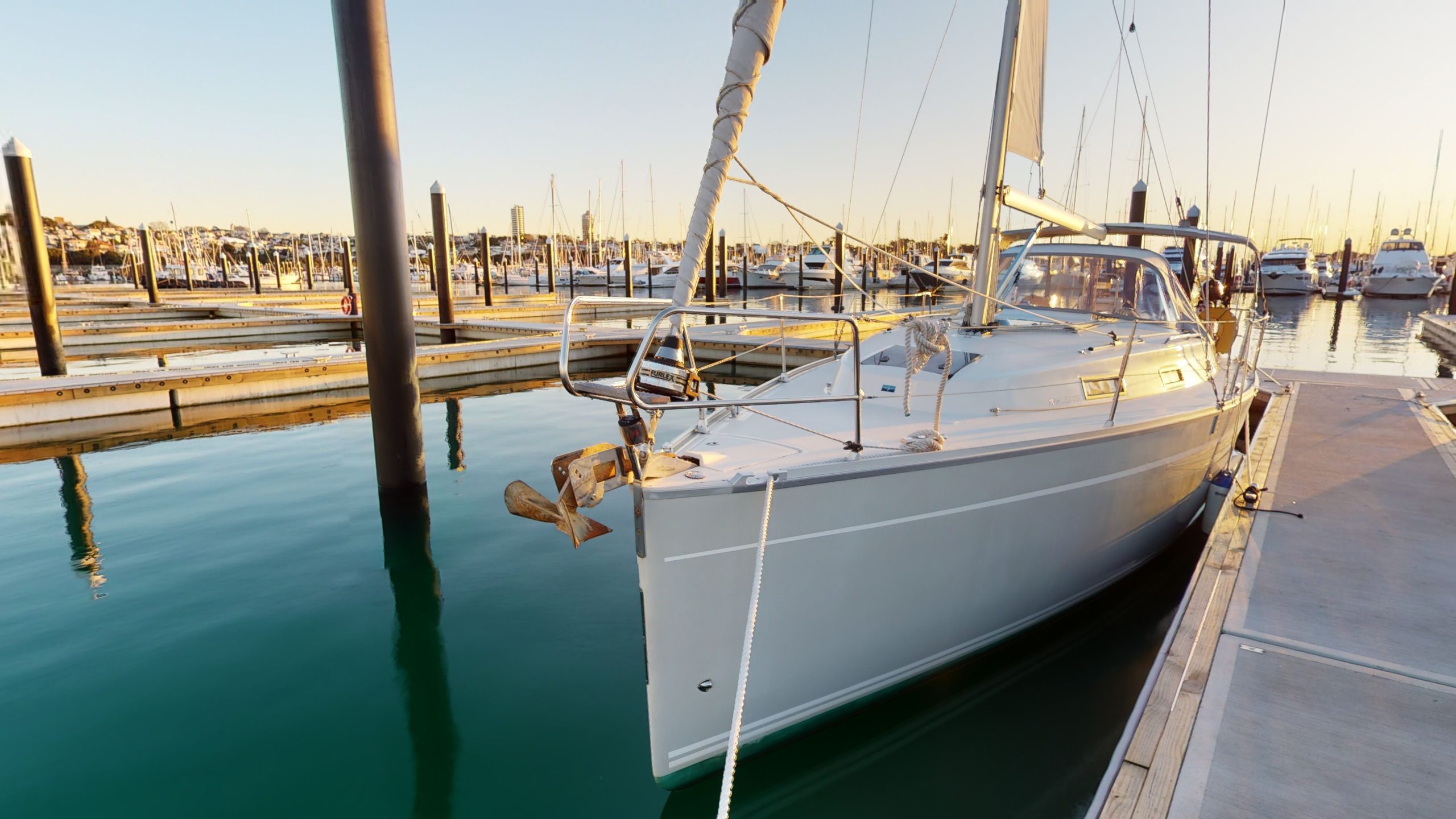 Bavaria-32-Island-Breeze-12162022_100733
