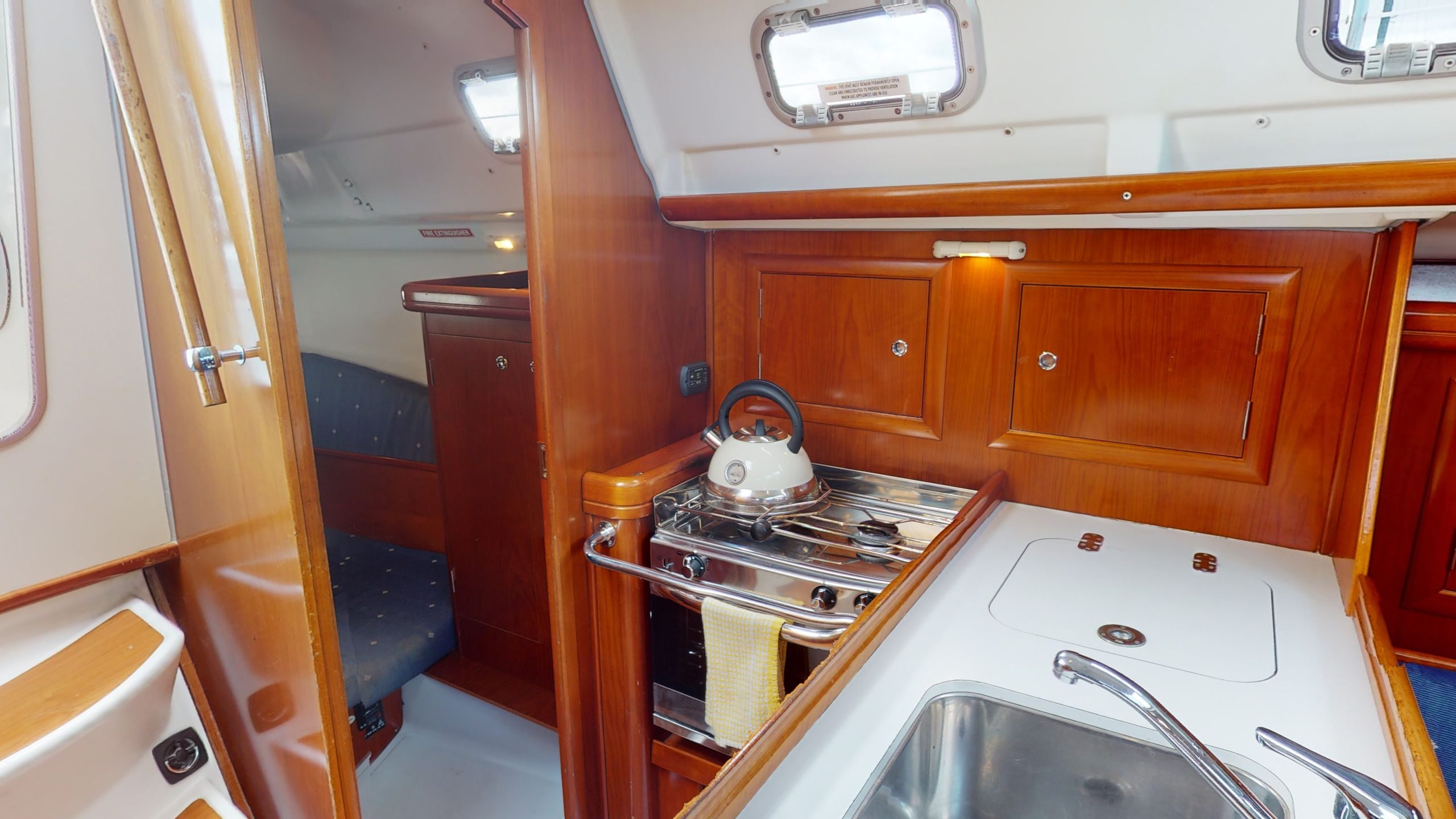 Beneteau-323-Thin-Air-12162022_110254