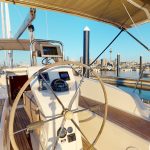 Bavaria-32-Island-Breeze-12162022_101056