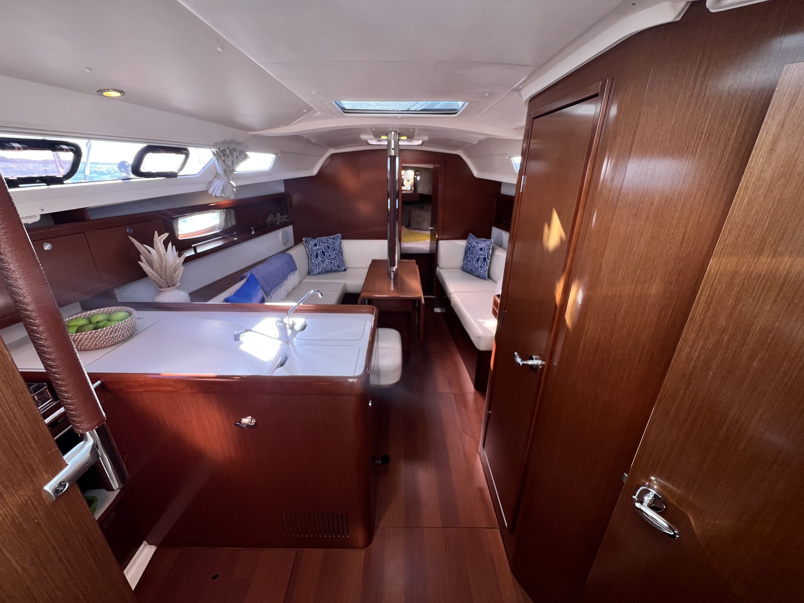 Saloon