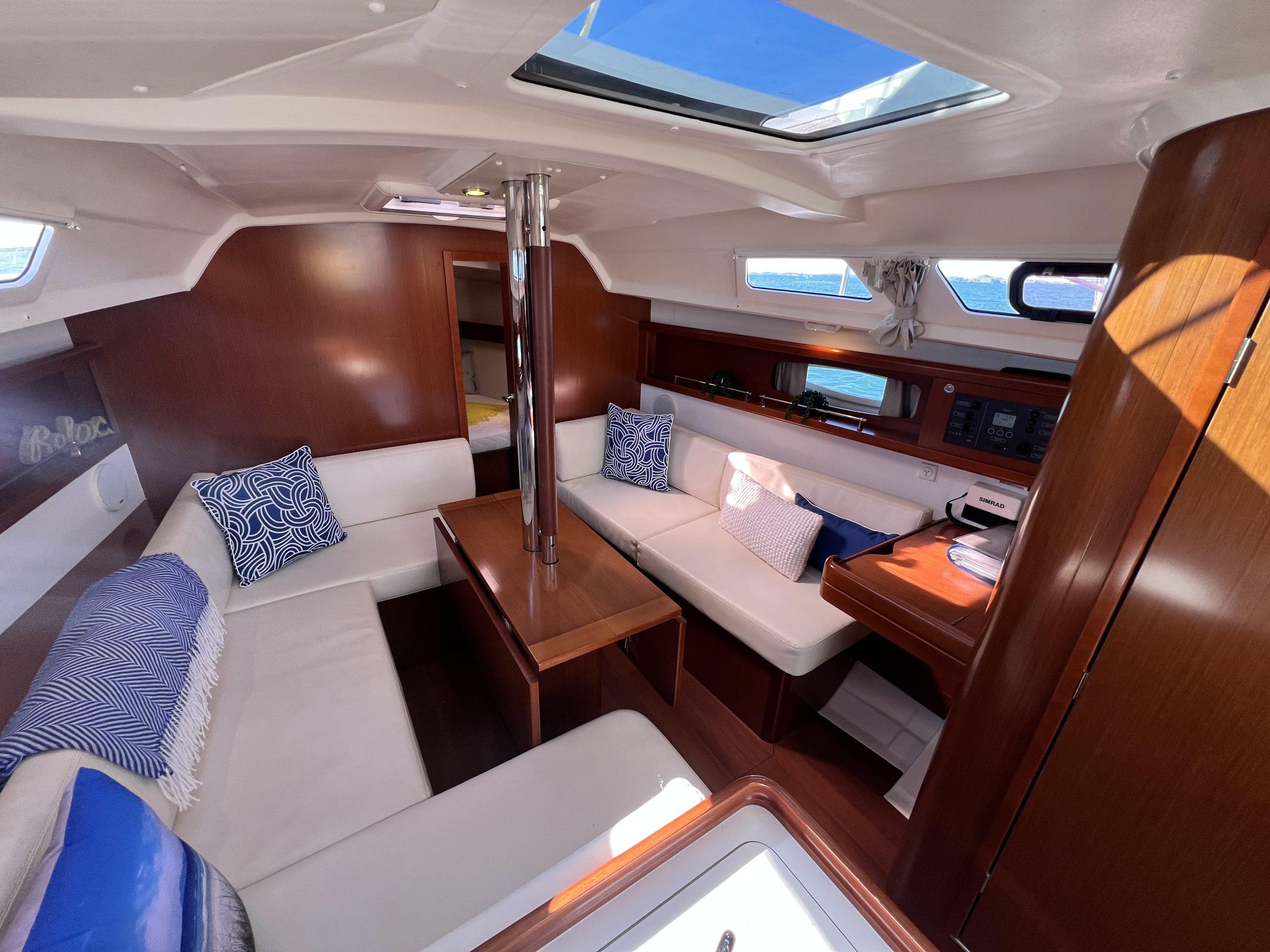 Saloon