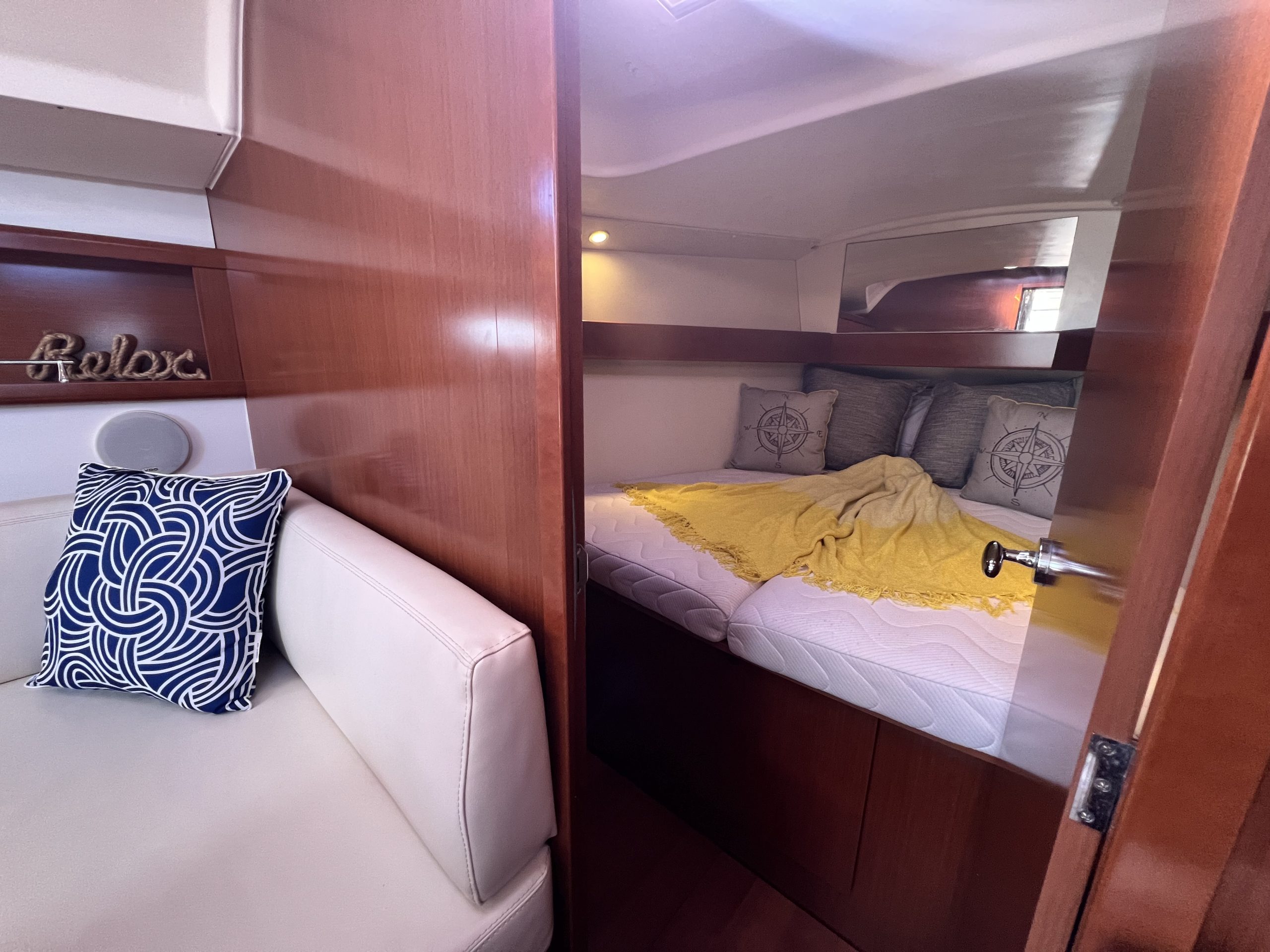 Master V Berth